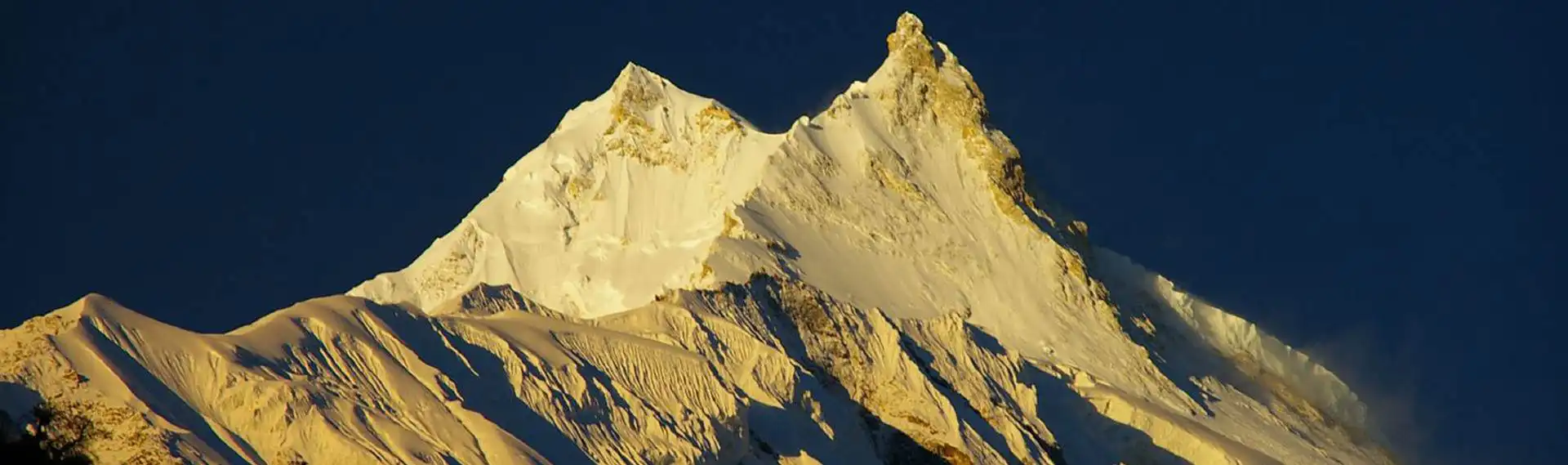 Where Is Mount Manaslu Located